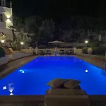 Дом отдыха Casa Sirokos *