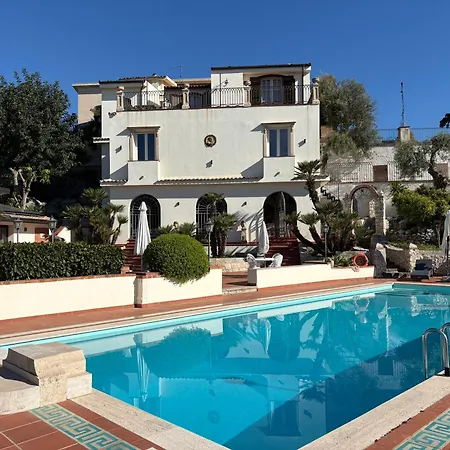 Casa Sirokos
