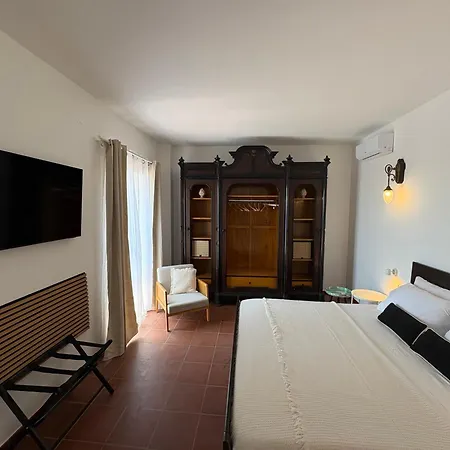 Casa Sirokos